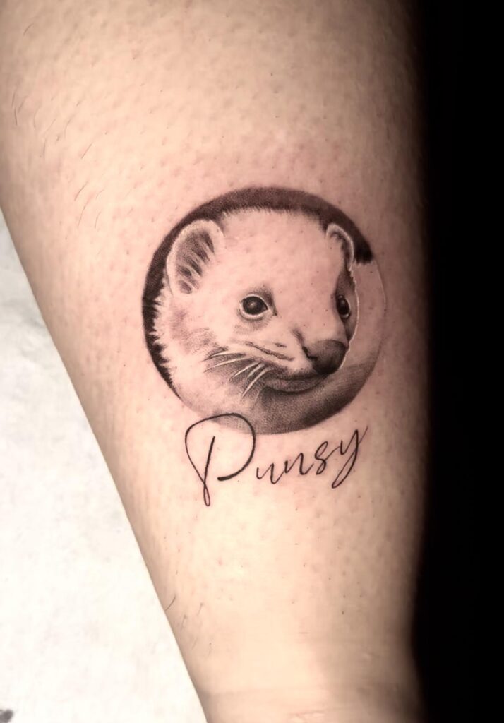 Tattoo micro realista